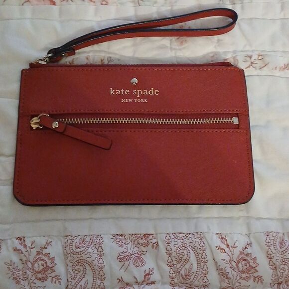 Kate Spade  - Picture 1 of 5